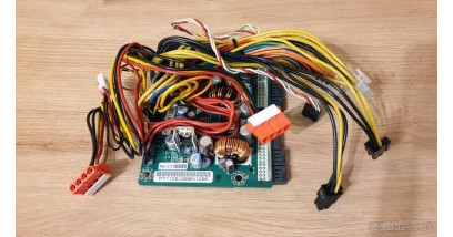 Распределитель питания Supermicro PDB-PT112-S2424 (OEM) Распределитель питания Supermicro PDB-PT112-S2424 (OEM)