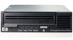 Ленточный привод HP StorageWorks Ultrium 920 SAS Tape Drive, Int. (Ultr.400/800Gb; incl. Yosemite Server Backup Basic; 1data ctr, int SAS cbl SFF8482/SFF8087) analog EH847A